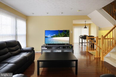 5312 Leavers Ct, Rosedale, MD 21237 - photo 5