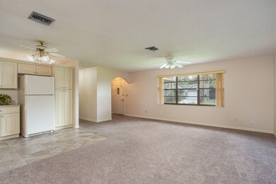 04- 1119 Lands Downe Dr