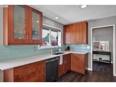 1648 Laurel Way NW, Albany, OR 97321 - photo 5