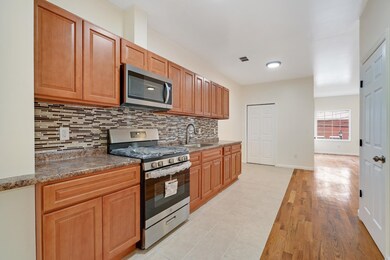 45 Orient Ave, Jersey City, NJ 07305 - photo 2