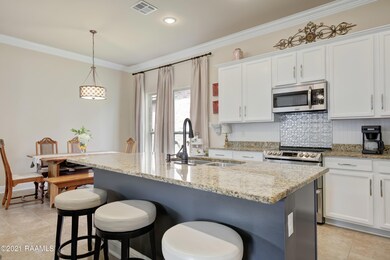 101 Briar Leaf -9