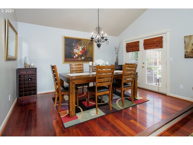 2462 Mustang Ct, West Linn, OR 97068 - photo 7