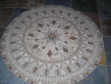 Rotundra entry mosiac detail