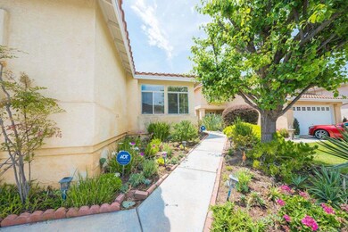 29753 Gracilior Dr, Escondido, CA 92026 - photo 3