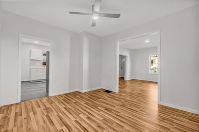 32 Hill St, Shelton, CT 06484 - photo 5