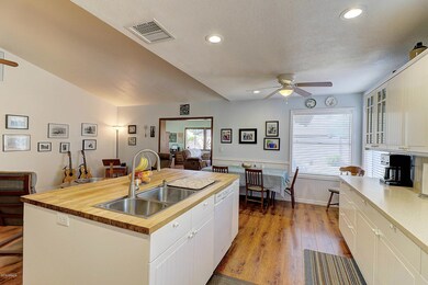 kitchen (2)