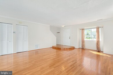 19921 Stoney Point Way, Germantown, MD 20876 - photo 4