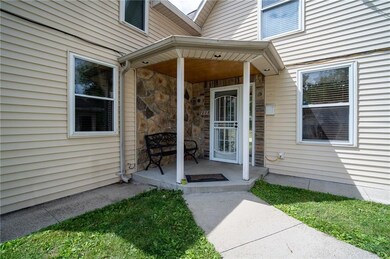 2228 Maple St, Des Moines, IA 50317 - photo 3