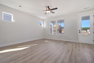 The Lindenberry B Floorplan (9)