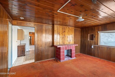 04-Living Area
