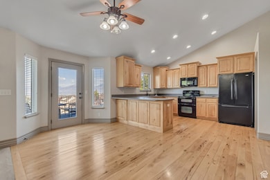 5386 Emmeline Dr, Herriman, UT 84096 - photo 3