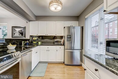 517 S Hanover St, Baltimore, MD 21201 - photo 4