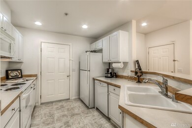 5200 238th Ln SE unit 10-1, Issaquah, WA 98029 - photo 6