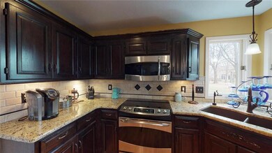 16033 W 80th Place, Lenexa, KS 66219 - photo 3