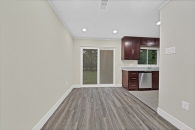 10201 Royal Oaks Dr, Houston, TX 77016 - photo 5