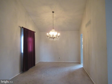 3531 Chimney Swift Dr, Huntingdon Valley, PA 19006 - photo 5