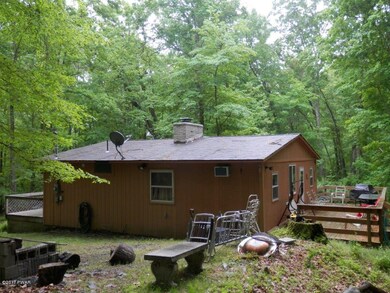 142 Swallow Ct, Bushkill, PA 18324 - photo 2