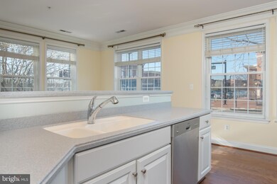 828 Slaters Ln unit 107, Alexandria, VA 22314 - photo 7