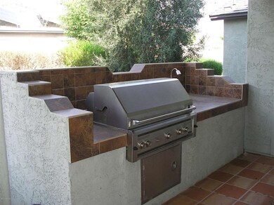 Built-in LUXOR all gas BBQ