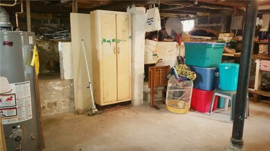 53 Kenway Ave, Warwick, RI 02889 - photo 7