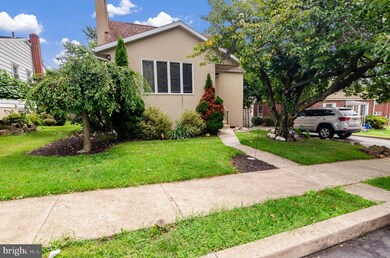 10 Monroe St, Reading, PA 19605 - photo 3