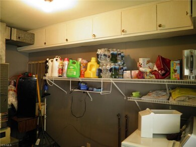 2583 E 39th St, Lorain, OH 44055 - photo 2