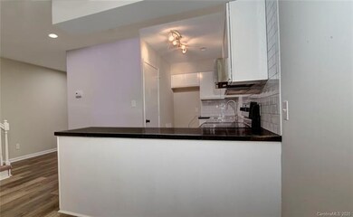 831 Coventry Ln, Statesville, NC 28677 - photo 4