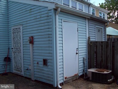 35 Fairmount Dr, Willingboro, NJ 08046 - photo 2