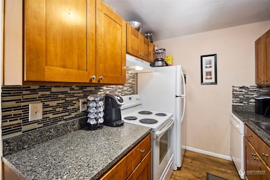 21825 30th Ave S, Des Moines, WA 98198 - photo 6