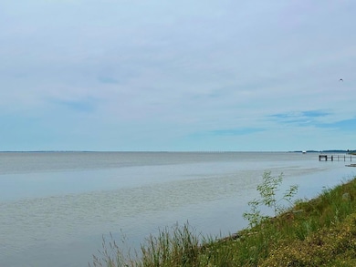 306 Gramercy Plantation Rd, Eastpoint, FL 32328 - photo 3