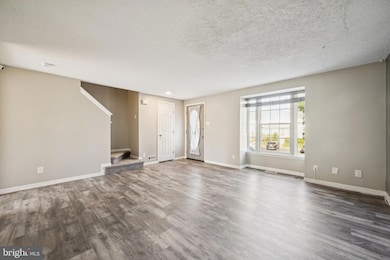 47 Wagon Wheel Dr, Sicklerville, NJ 08081 - photo 3