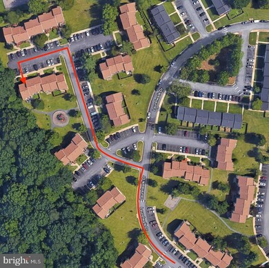 11430 Laurelwalk Dr, Laurel, MD 20708 - photo 3