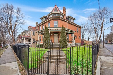 47 S Champion Ave, Columbus, OH 43205 - photo 2