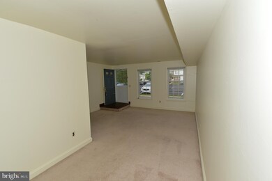 1914 Nashmont Ct, Lansdale, PA 19446 - photo 5