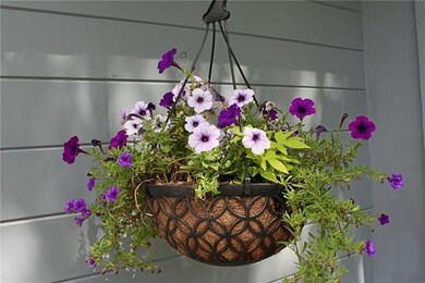 6023 Greenwood Dr, Shawnee, KS 66216 - photo 2