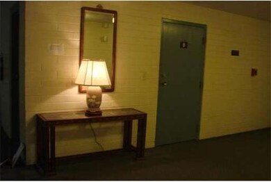 Sagamore Place Condominiums unit 606, Quincy, MA 02171 - photo 5