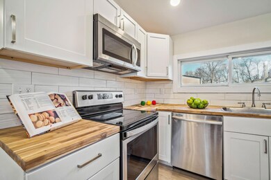 16-web-or-mls-3234-e-ave