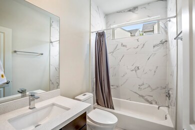 116 Knights Bridge Park Ln, Houston, TX 77018 - photo 5