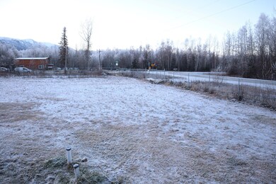 Road/secondary entrance to property