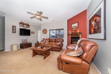 008_Living Room