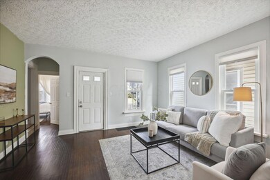 5-web-or-mls-259-e-jenkins-ave