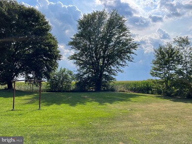 5871 Olde Scotland Rd, Shippensburg, PA 17257 - photo 6