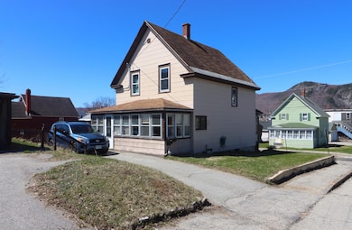 638 Rockingham St, Berlin, NH 03570 - photo 2