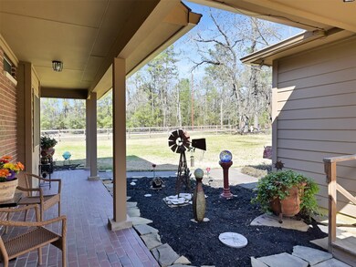 10111 Woodlane Blvd, Magnolia, TX 77354 - photo 3