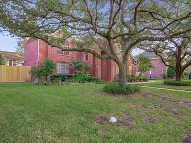 403 Silverstone Dr, Friendswood, TX 77546 - photo 3