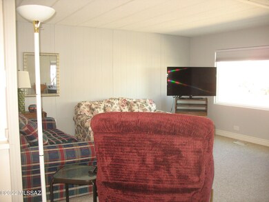 5535 Bar S Living Room 2