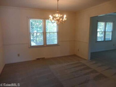 2106 Mirus Ct, High Point, NC 27265 - photo 5