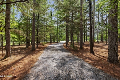 5-web-or-mls-168 Anderson Station-5