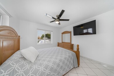 359 E 19th St, Hialeah, FL 33010 - photo 7