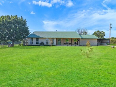 700 Young Rd, Springtown, TX 76082 - photo 2